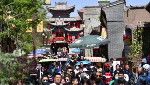 集团要闻丨甘肃文旅集团各景区“五一”假期人气爆棚，累计接待游客50余万人次